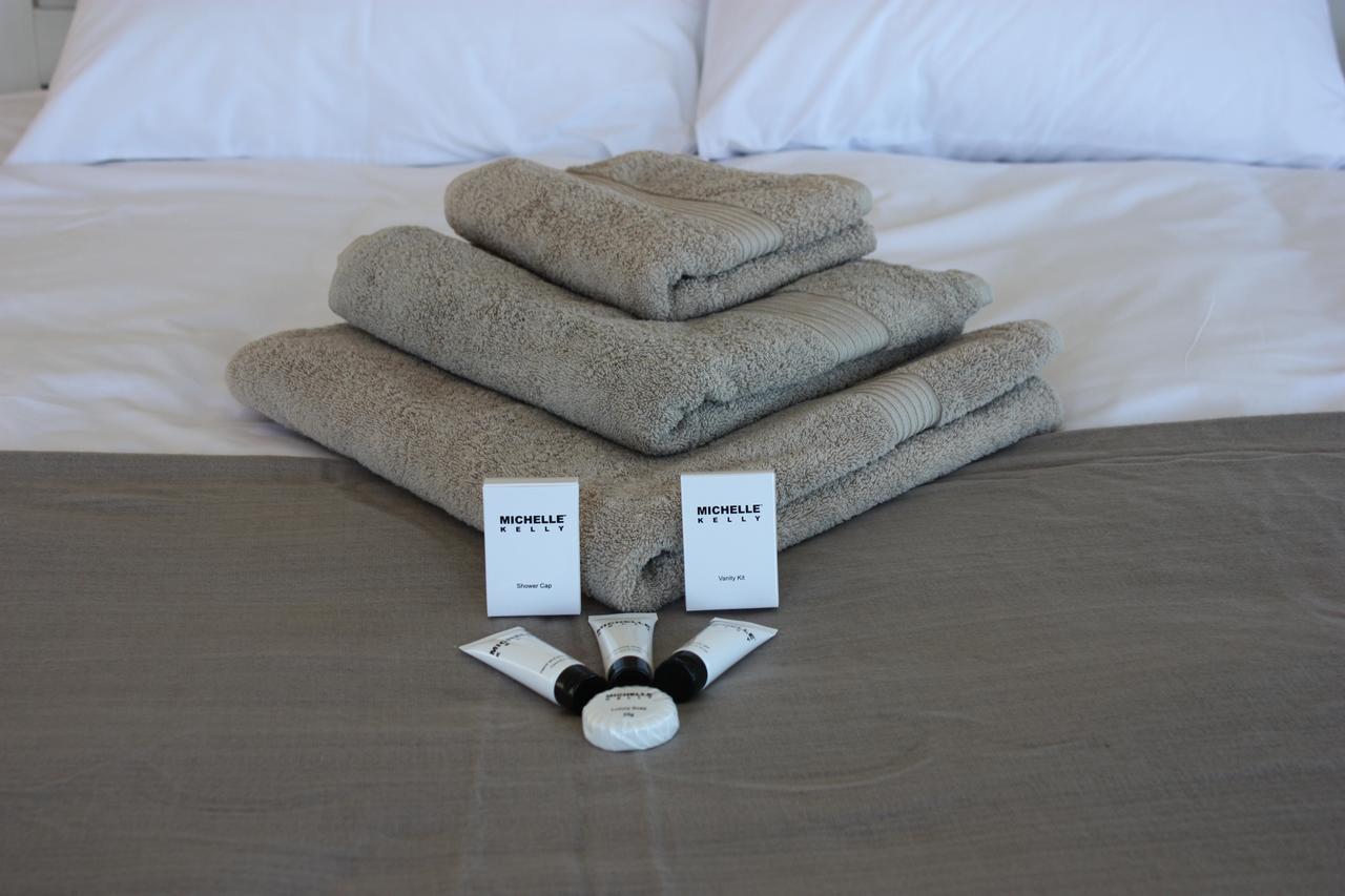 Hotel The Noble Ant George Esterno foto
